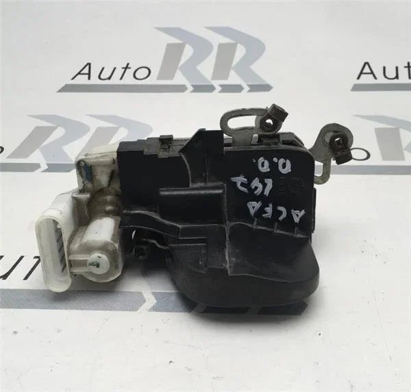 Cerradura derecha Alfa Romeo 147
