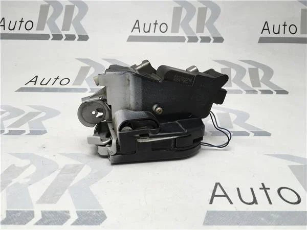 Cerradura derecha Mercedes Vito W639