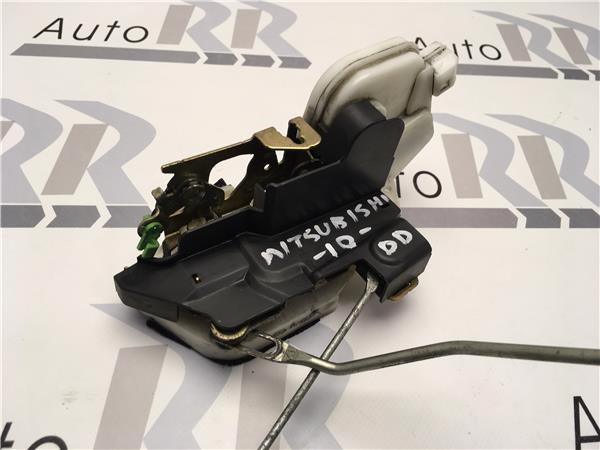 Cerradura derecha mitsubishi montero io - MR473008