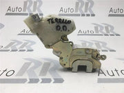 Cerradura derecha Nissan Terrano II