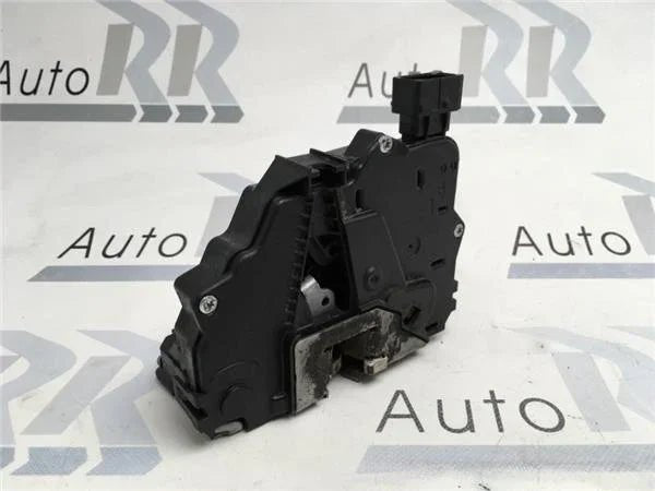 Cerradura derecha Opel Corsa D