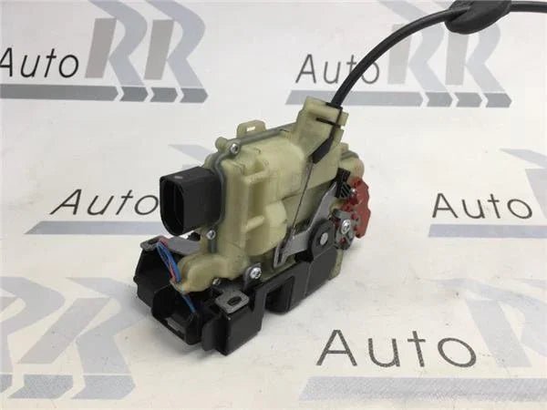Cerradura derecha VW Golf 5