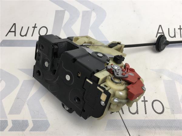Cerradura derecha VW Golf 5