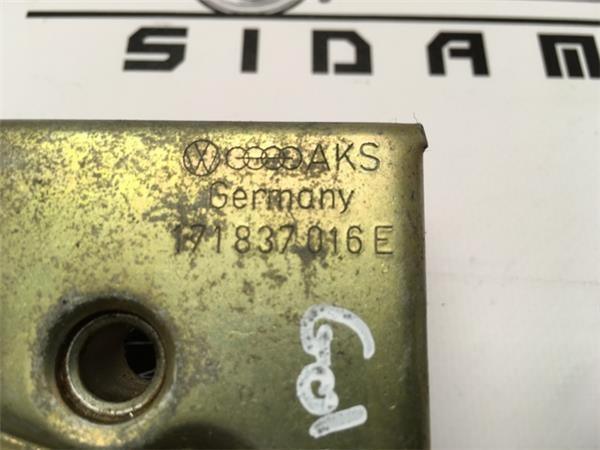 Cerradura derecha vw golf mk1 - 171837016e