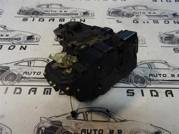 Cerradura izquierda vw golf iv - 