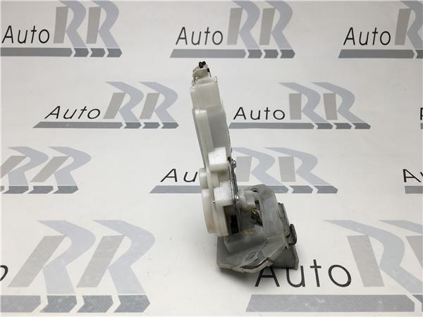 Cerradura Porton Suzuki Swift III - AutoRR b6765