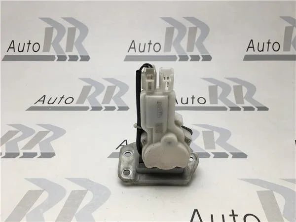 Cerradura Porton Suzuki Swift III