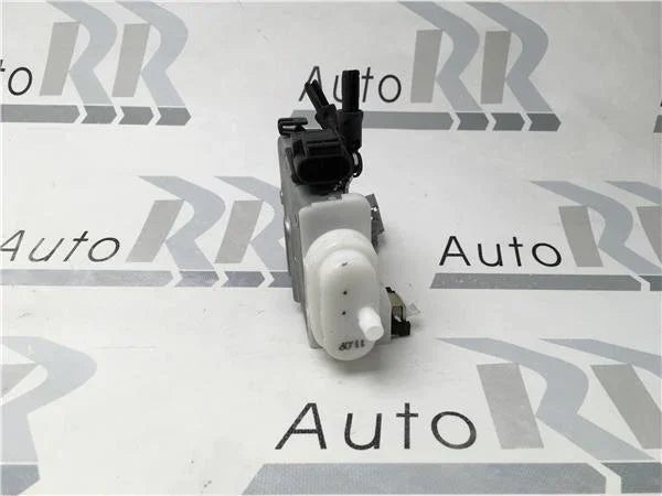 Cerradura puerta delantera izquierda Audi