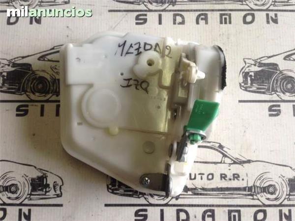 Cerradura puerta izq mazda 2 07-14 - AutoRR DF7359310B