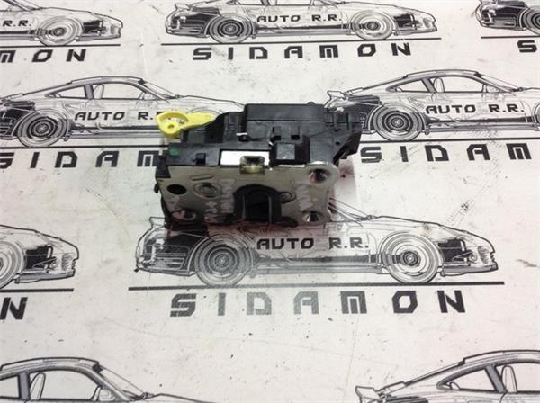 Cerradura puerta trasera dcha duster - 826701823R