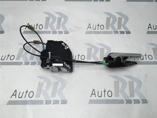 Cerradura tra izq Toyota Rav4 XA40