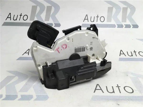 Cerradura tras dch Seat Leon 3 5F 5k4839