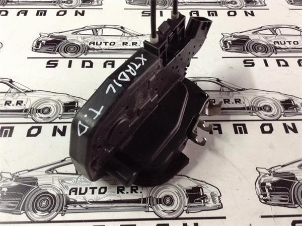 Cerradura tras dcha nissan xtrail t31 - 82500JG000