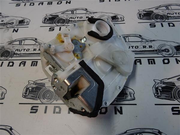 Cerradura trasera dcha suzuki sx4 - 82301-79j10