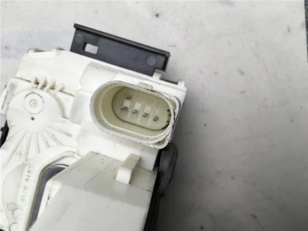 Cerradura trasera derecha VW Crafter II