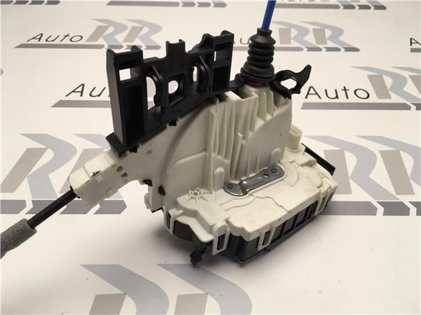 Cerradura trasera izq mercedes a w176 - A2047302735