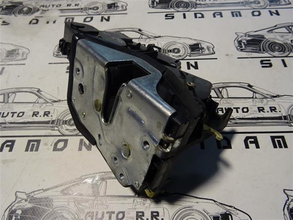 Cerradura trasera izquierda bmw e46 - AutoRR 51227011245