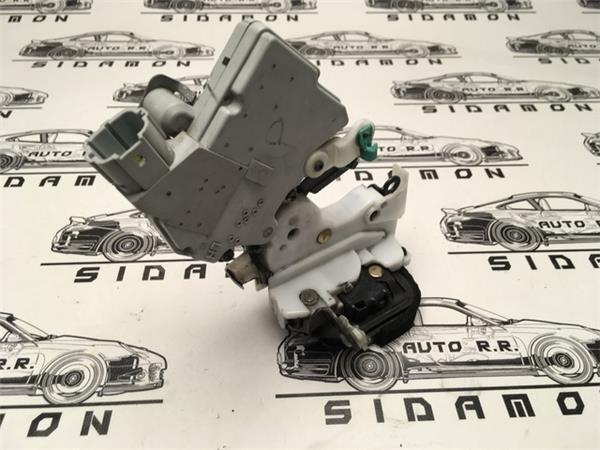 Cerradura trasera izquierda patrol y61 - 8255344U10