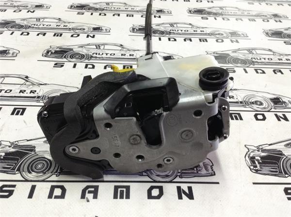 Cerradura trasera izquierta opel astra j - 13579557