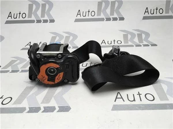 Cinturon delantero dcho Mercedes A W176