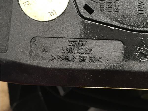 Cinturon delantero Izq VW Golf IV - 33014052