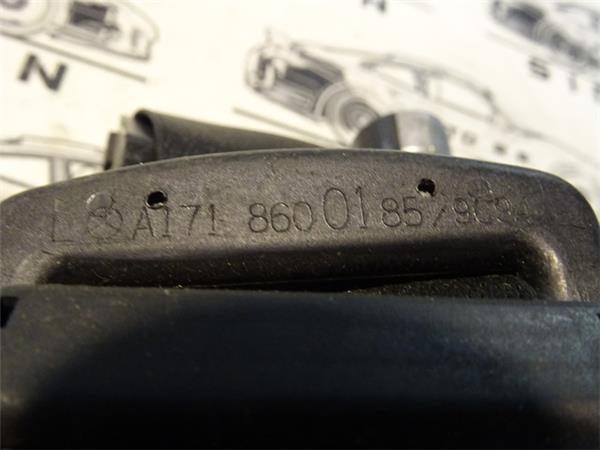Cinturon pretensor del izq mercedes slc - a1718600185