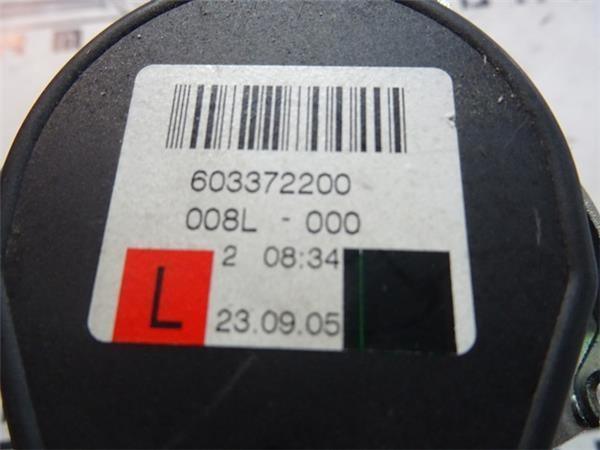 Cinturon pretensor mercedes clase e - 008l000