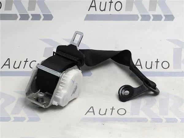 Cinturon trasero Central Mercedes C W204