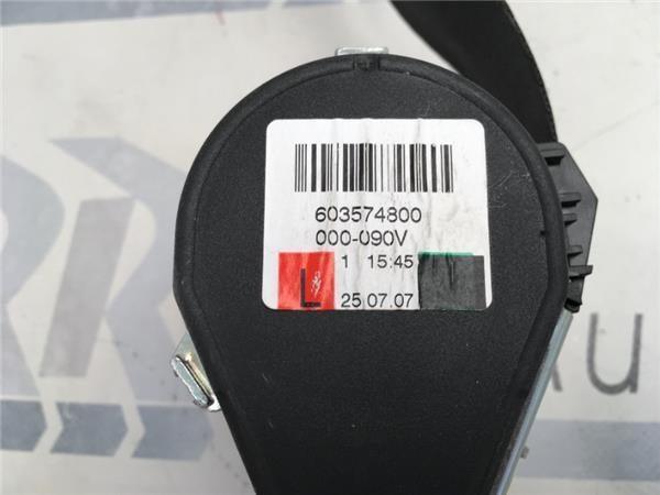 Cinturon trasero izquierdo VW Golf V