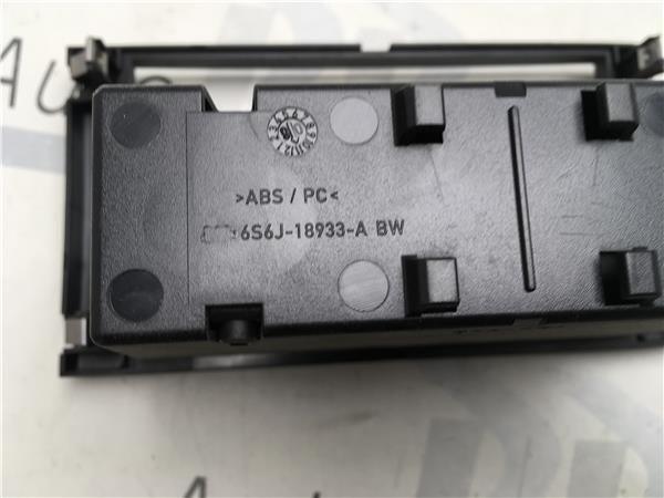 compartimento central Ford Transit VII