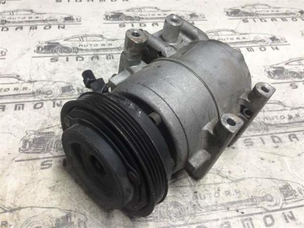 Compresor ac hyundai elantra/matrix - akyba05