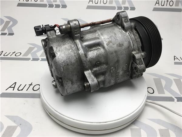 Compresor A/C VW 1H0820803D - AutoRR 1H0820803D