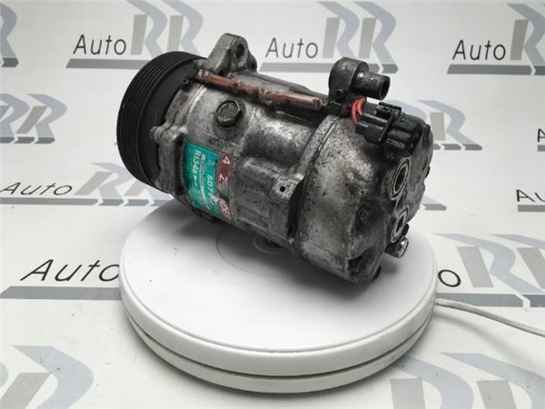 Compresor A/C VW 1H0820803D - 1H0820803D