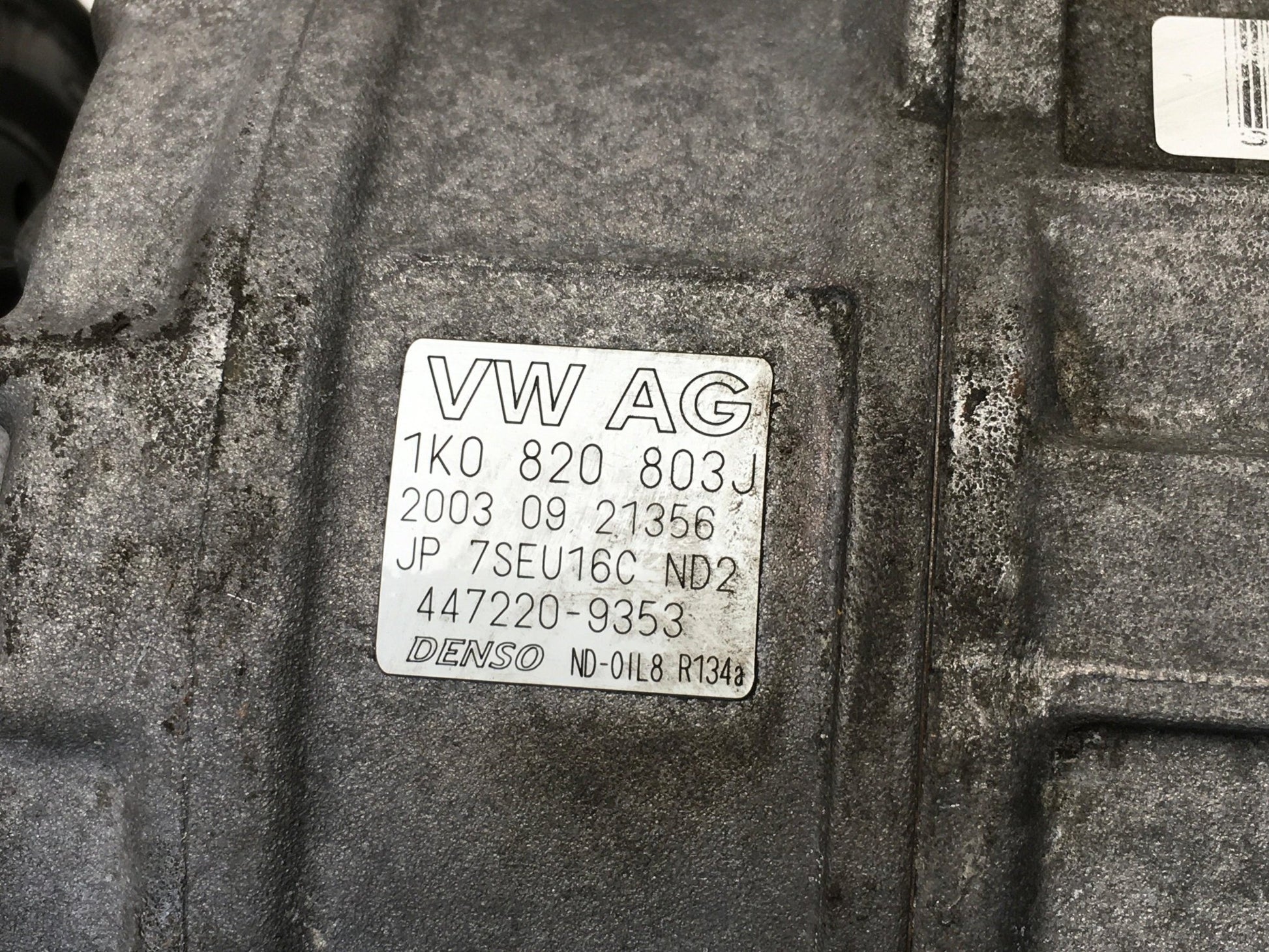Compresor A/C VW 1K0820803J - 1k0820803j