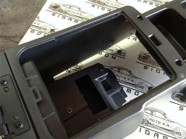 Consola apoyabrazos jeep cherokee - 