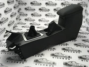 Consola central apoyabrazos toyota auris - 