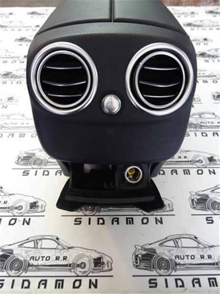 Consola central mercedes clase c w205 - 