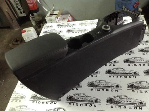 Consola central nissan qashqai j10 - 