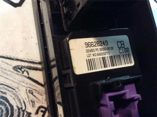 Consola salpicadero chevrolet captiva - 96628249