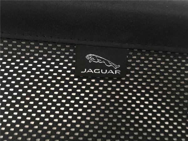 Cortina trasera Jaguar
