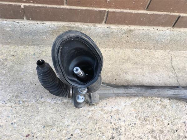 Cremallera direccion Toyota Rav4 Xa40 - nsk00717