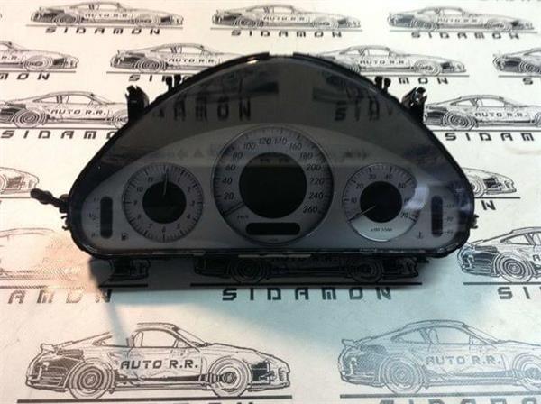 Cuadro instrumento mercedes clase e w211 - a2115404747