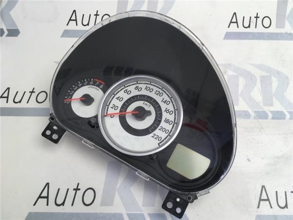 Cuadro instrumentos Mazda 2
