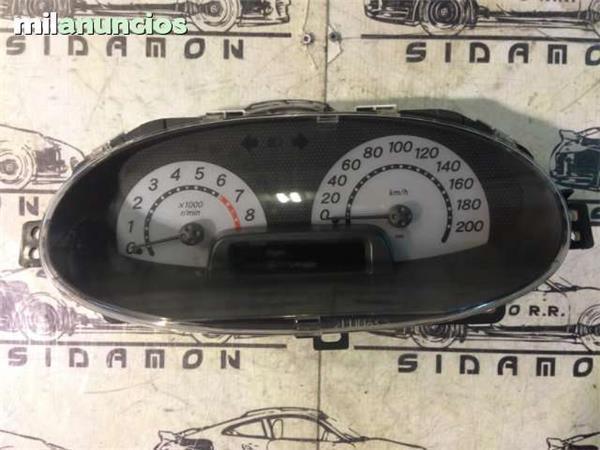 Cuadro instrumentos toyota yaris i - 83800-52330