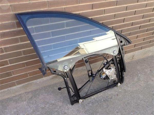 Elevalunas del dcho audi a6 4b - 