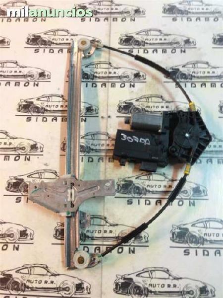 Elevalunas del derecho peugeot 307 - 