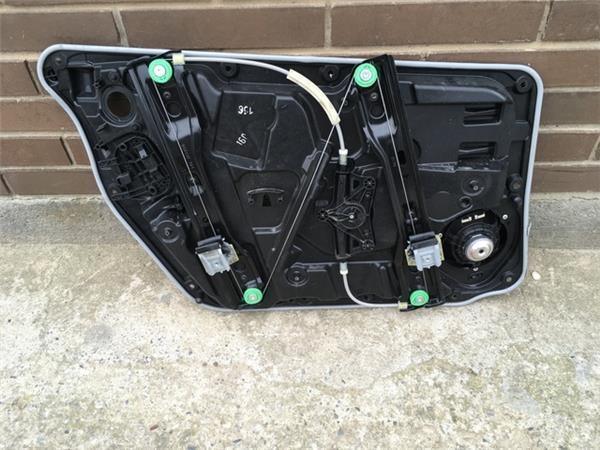 Elevalunas delantero dch mercedes a w176 - 