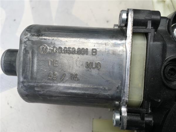 Elevalunas delantero DCHO Audi A3 8V - 