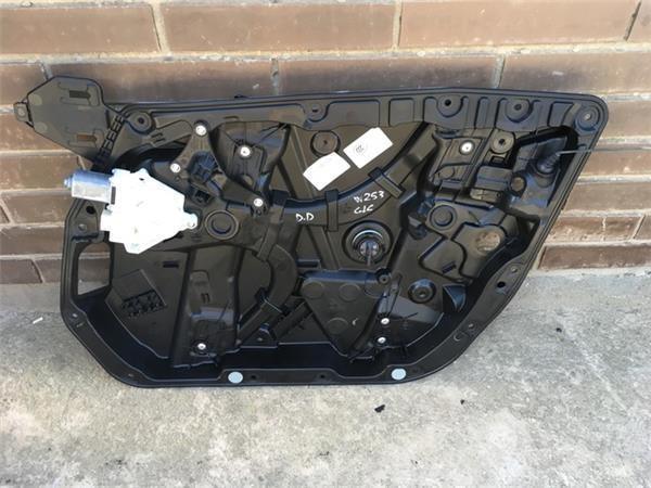 Elevalunas delantero dcho mercedes glc - 