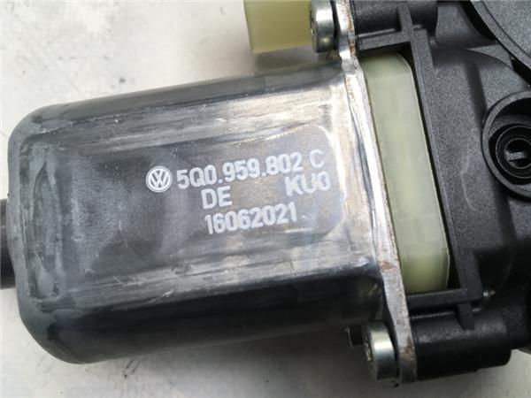 Elevalunas delantero dcho Seat Leon 4 - 5FA837462B